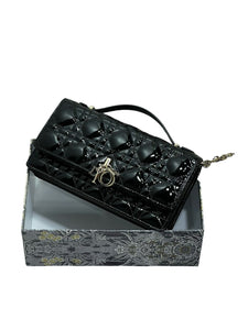 Royale Patent Chain Bag