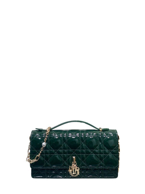 Royale Patent Chain Bag
