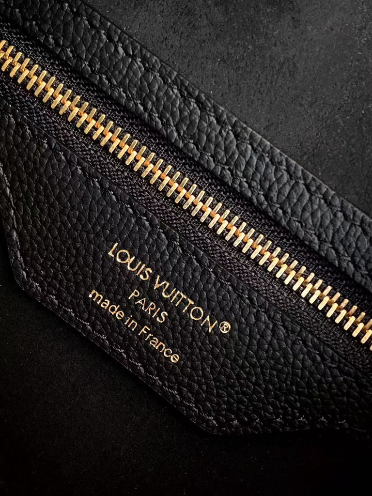 MidNight Luxe Lock Bag