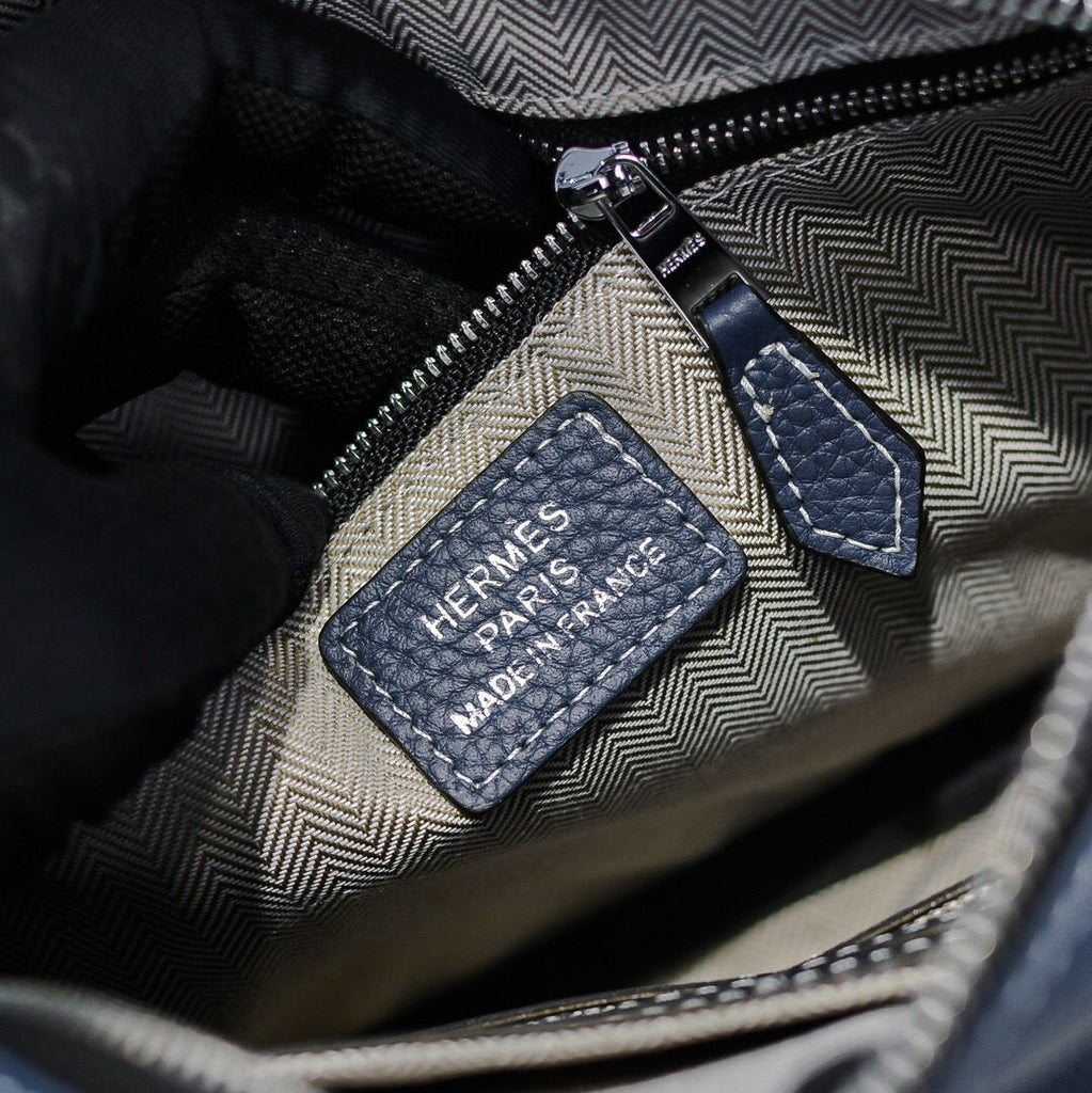 Sapphire Voyage Travel Case
