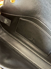 Load image into Gallery viewer, Serpentina Luxe Baguette Bag