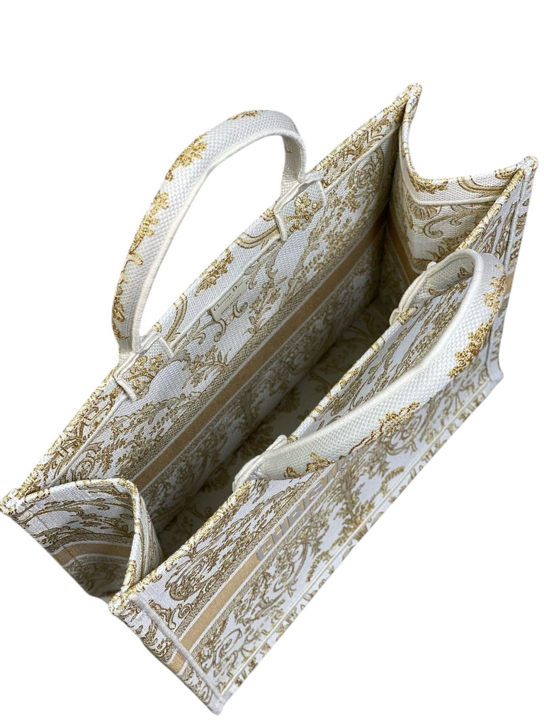 Blossom Garden Tote Bag