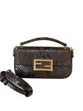 Load image into Gallery viewer, Serpentina Luxe Baguette Bag